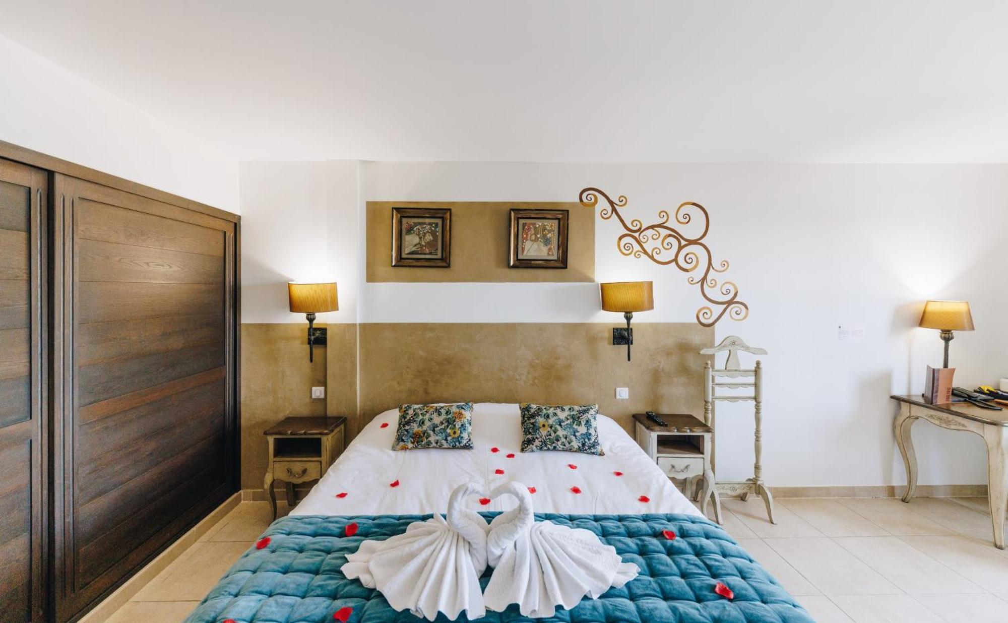 Hotel Liberata & Spa LʼÎle-Rousse Cameră foto